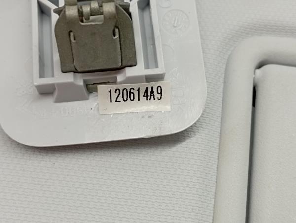 Pála de sol esquerda PEUGEOT 208 Imagem-3