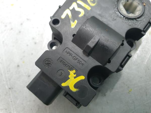Motor del compuerta de la calefacción RENAULT Clio IV (BH_) Imagem-3