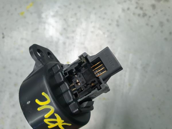 Bouton de Warning/ interrupteur 4 feux de détresse PEUGEOT 108 Imagem-3