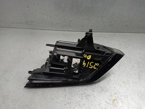 Feu arrière Droite PEUGEOT 2008 II (U_) Imagem-5