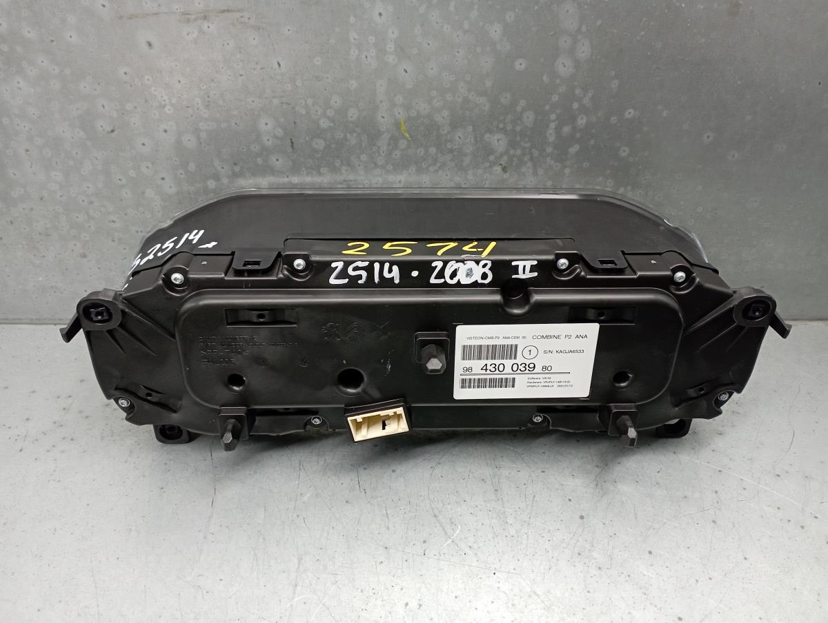 Quadro strumenti / Pannello strumenti PEUGEOT 2008 II (U_) Imagem-1