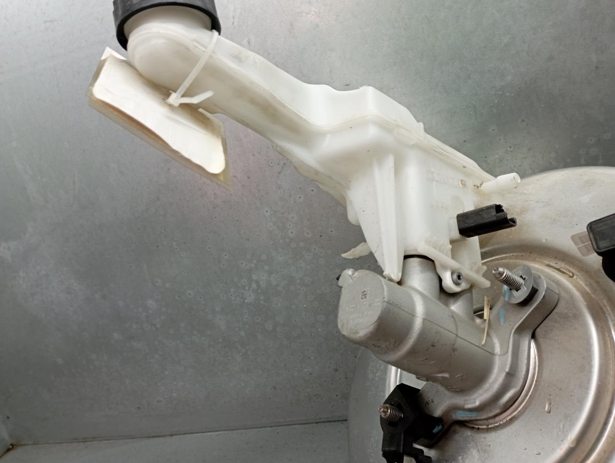 Pompe centrale de frein PEUGEOT 308 III
