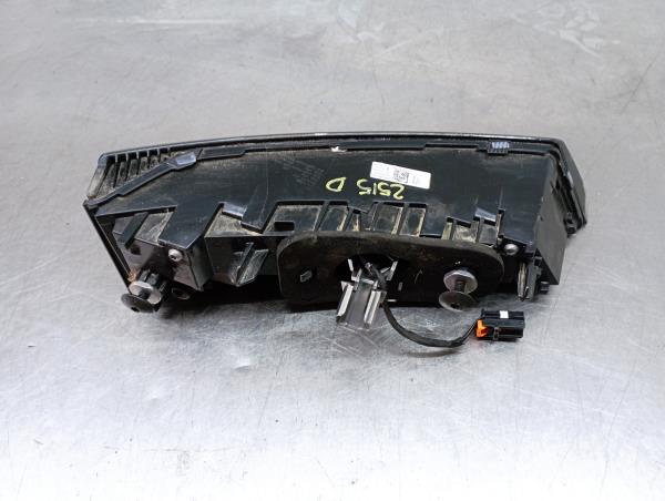 Fanale Destro Baule PEUGEOT 308 III Imagem-2