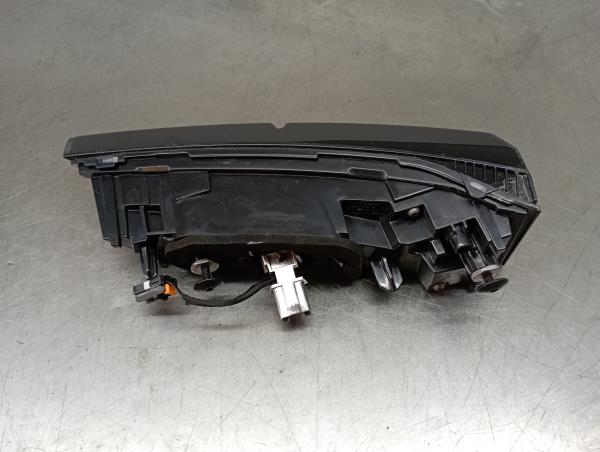 Fanale Destro Baule PEUGEOT 308 III Imagem-1