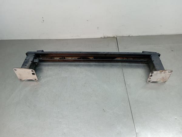 Renfort pare-chocs arrière PEUGEOT 308 III