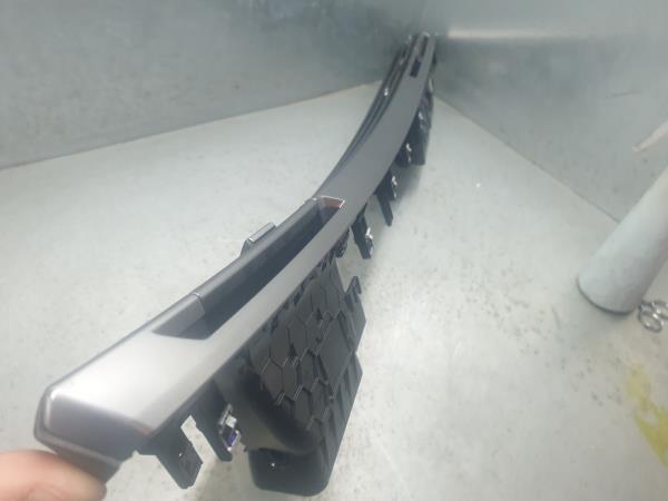 Moulure tableau de bord PEUGEOT 308 III Imagem-2