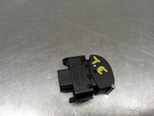 Left Rear window control FORD Focus III Imagem-1