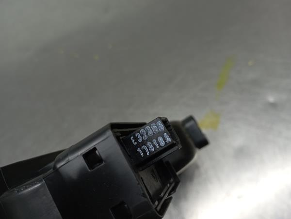 Comando / interruttore alzacristallo posteriore sinistro RENAULT Megane IV (B9A/M_) Imagem-4