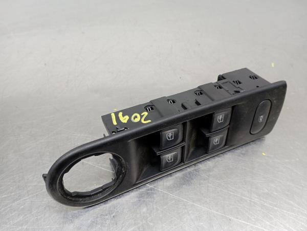 Left Front window control RENAULT Captur (J5_)