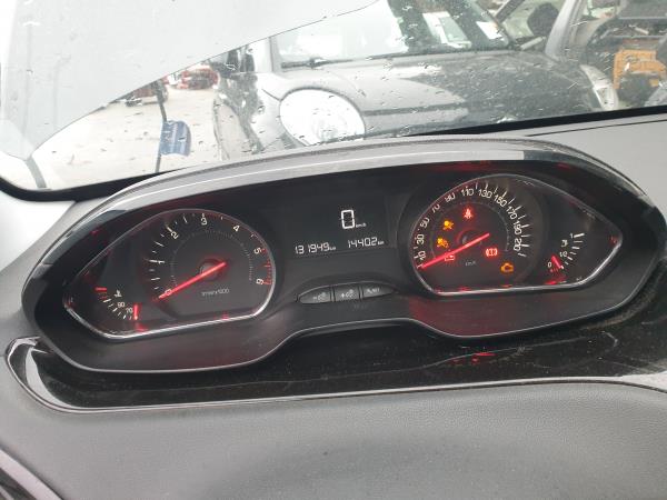 Instrument cluster PEUGEOT 208 Imagem-5