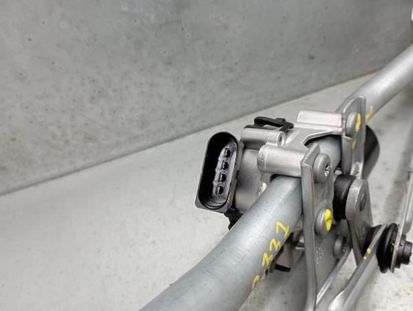 Motor limpa vidros frente PEUGEOT 2008 II (U_) Imagem-3