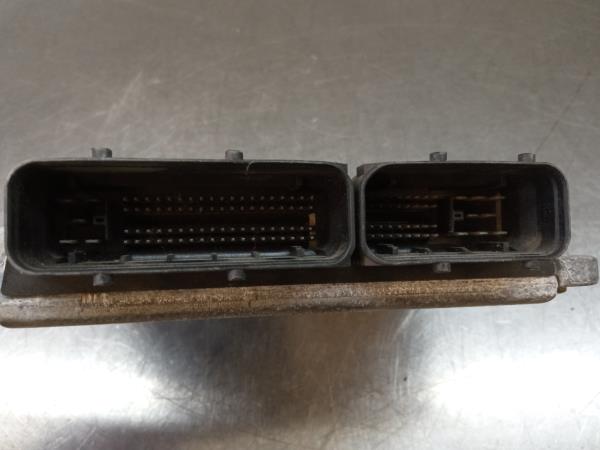 Centralina motor / ECU VOLKSWAGEN Polo (6N) Imagem-2