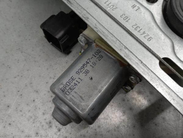 Elevador vidros trás esquerdo FORD Focus III Imagem-3