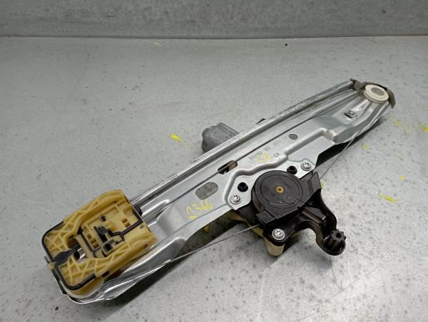 Elevador vidros trás esquerdo FORD Focus III Imagem-4