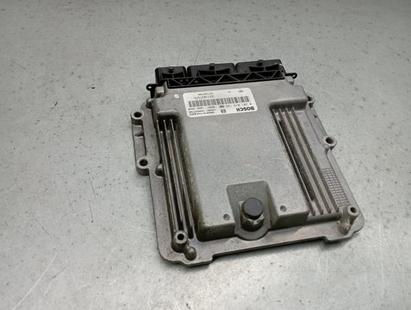 Centralina motor / ECU RENAULT Clio IV (BH_)