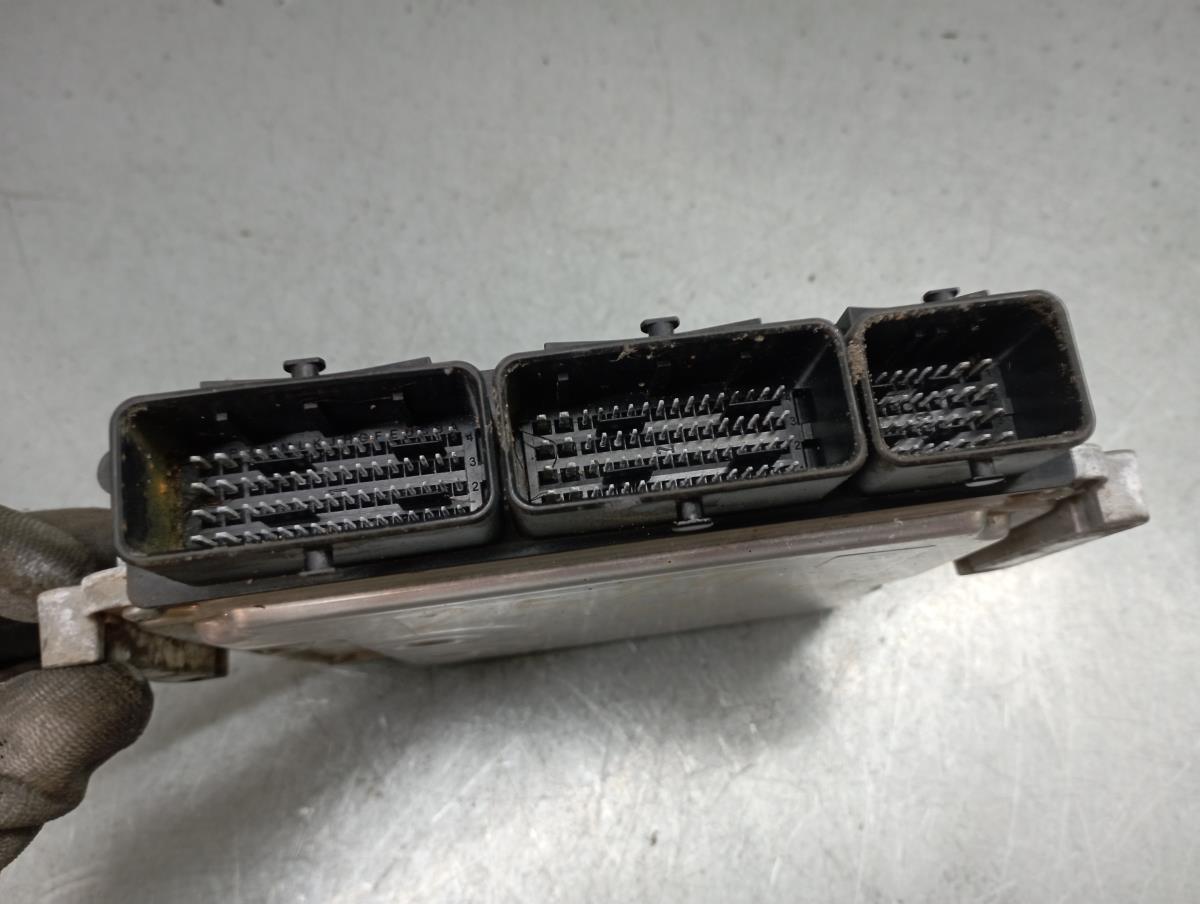 Centralina motor / ECU RENAULT Captur (J5_) Imagem-3