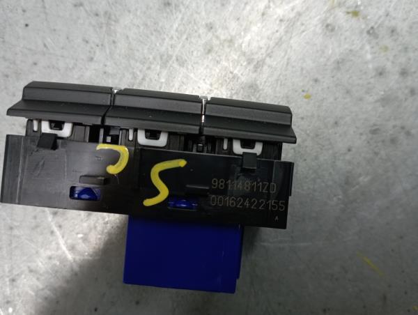 Radio control CITROËN DS3 Imagem-3