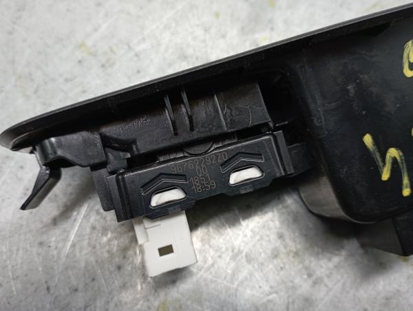 Commande / interrupteur lève-vitre Arrière gauche PEUGEOT 308 SW II Imagem-2