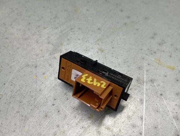 Comando / botão / interruptor multifunções PEUGEOT 208 Imagem-1