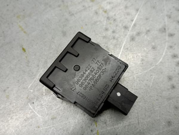 Multifunction control PEUGEOT 208 Imagem-2