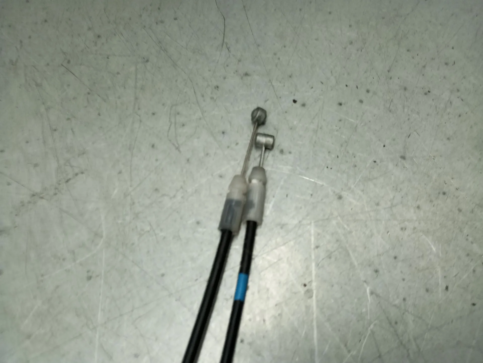 Fechadura / fecho porta frente direito SUZUKI Swift IV (FZ, NZ) Imagem-2