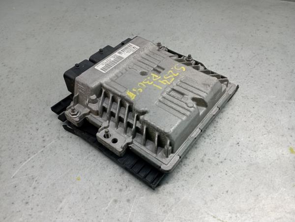 Centralina motor / ECU PEUGEOT 308 II Imagem-2