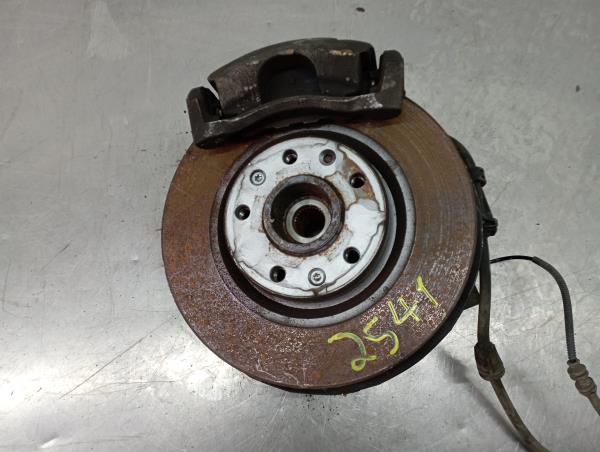 Left front steering knuckle PEUGEOT 308 II