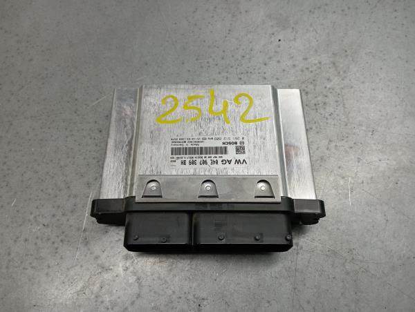 Centralina motor / ECU VOLKSWAGEN Golf VII (5G1, BQ1, BE1, BE2)