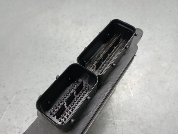 Centralina motor / ECU VOLKSWAGEN Golf VII (5G1, BQ1, BE1, BE2) Imagem-2