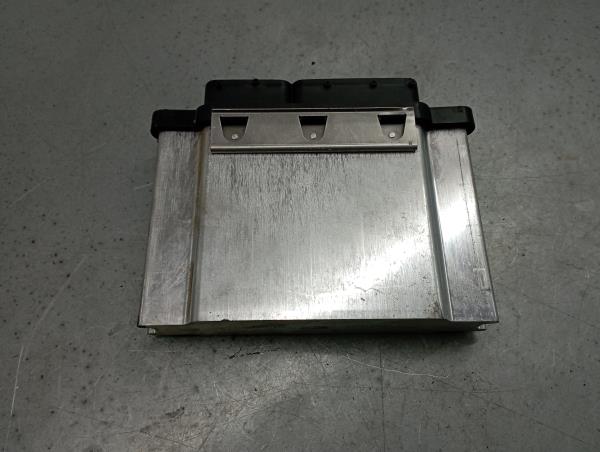 Centralina motor / ECU VOLKSWAGEN Golf VII (5G1, BQ1, BE1, BE2) Imagem-1