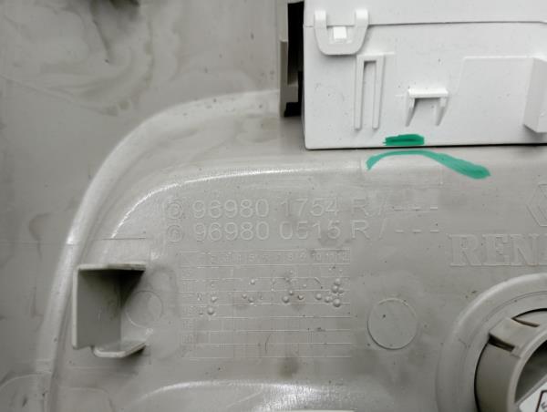 Plafonier frente RENAULT Captur (J5_) Imagem-2