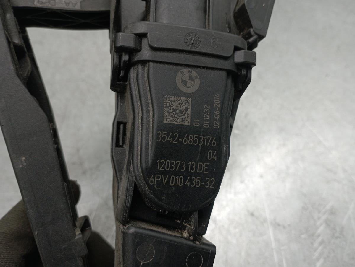 Pedal acelerador BMW 1 (F21) Imagem-2