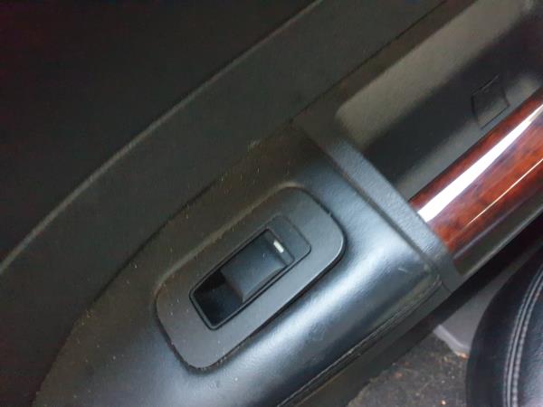 Right Rear window control CHRYSLER 300 C Touring (LX)