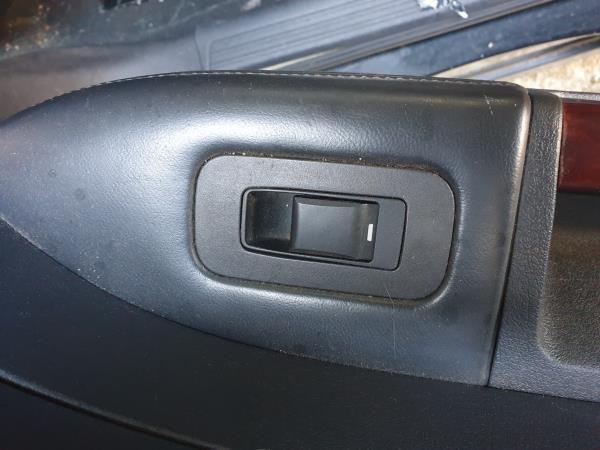 Left Rear window control CHRYSLER 300 C Touring (LX)