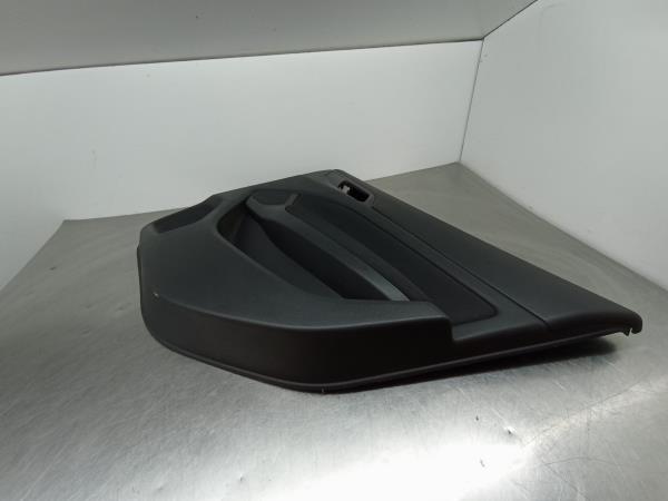 Rivestimento porta posteriore destra PEUGEOT 308 II Imagem-1