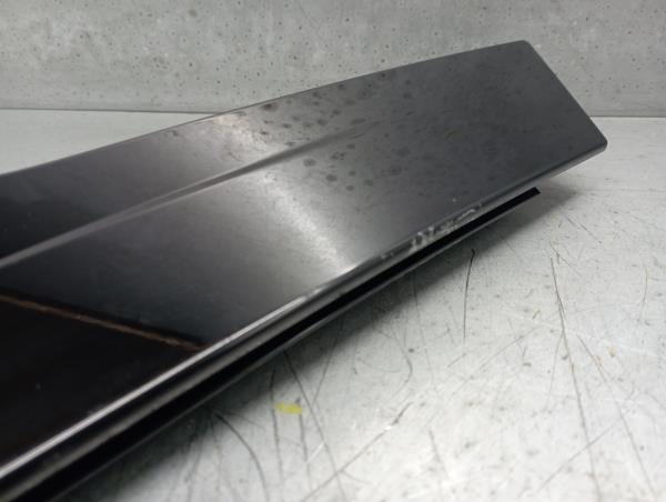 Friso Embelezador Esq Pilar/Porta RENAULT Captur II Imagem-1