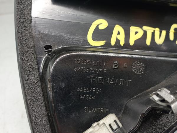 Friso Embelezador Esq Pilar/Porta RENAULT Captur II Imagem-3