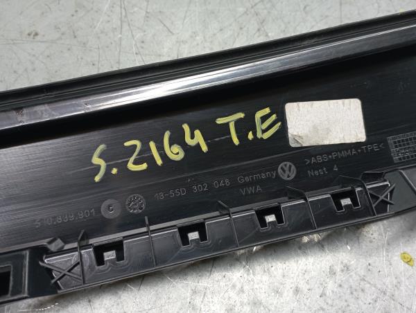 Friso Embelezador Esq Pilar/Porta VOLKSWAGEN Golf Sportsvan (AM1) Imagem-3