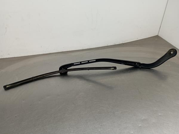 Brazo de limpiaparabrisas delantero derecho BMW 3 Coupé (E92)