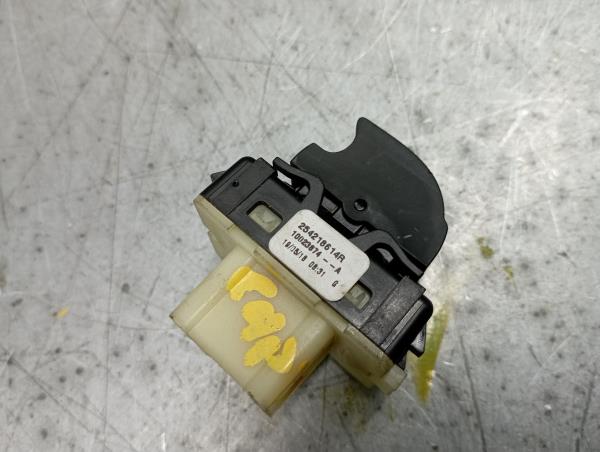 Mando / interruptor elevalunas delantero derecho RENAULT Captur (J5_) Imagem-3