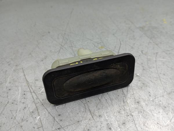 Commande / interrupteur multifonctions RENAULT Clio IV (BH_)