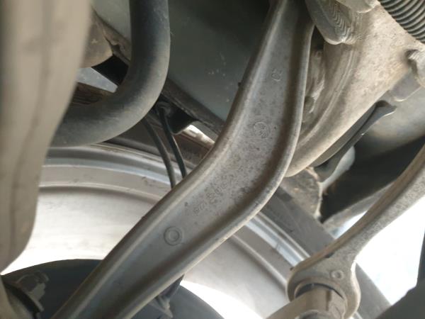 Braccio di sospensione posteriore sinistro MERCEDES-BENZ Classe S (W221)