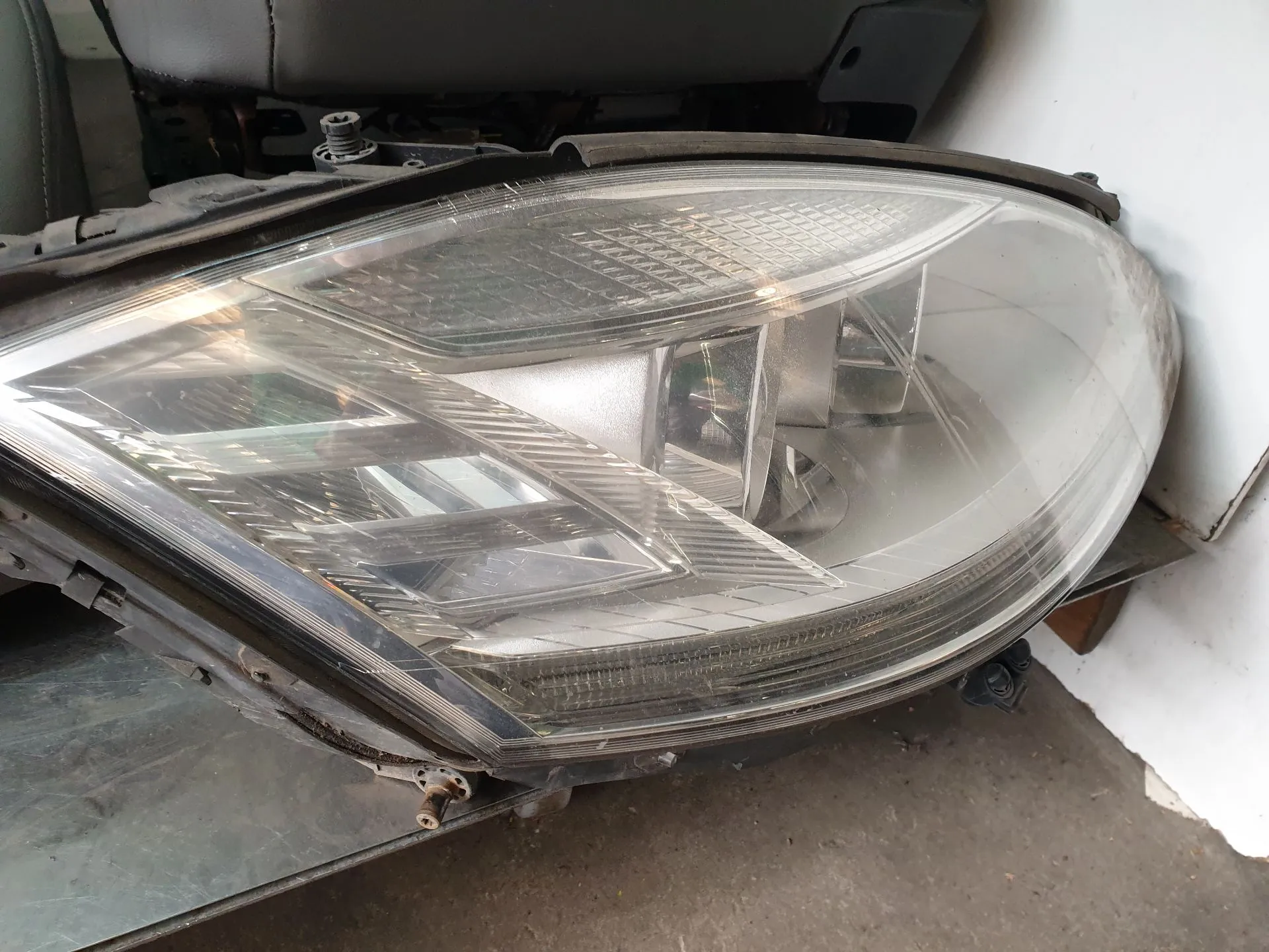 Right Headlight MERCEDES-BENZ Classe S (W221) Imagem-1