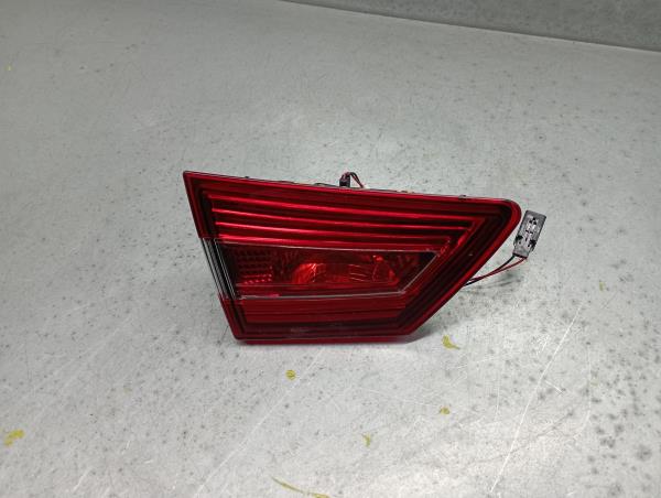 Feu de coffre Gauche RENAULT Clio IV (BH_) Imagem-1