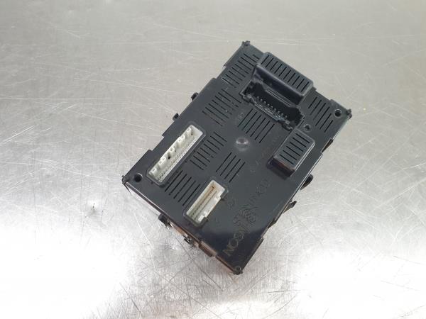 Modulo / Centralina comfort RENAULT Clio III (BR0/1, CR0/1) Imagem-1