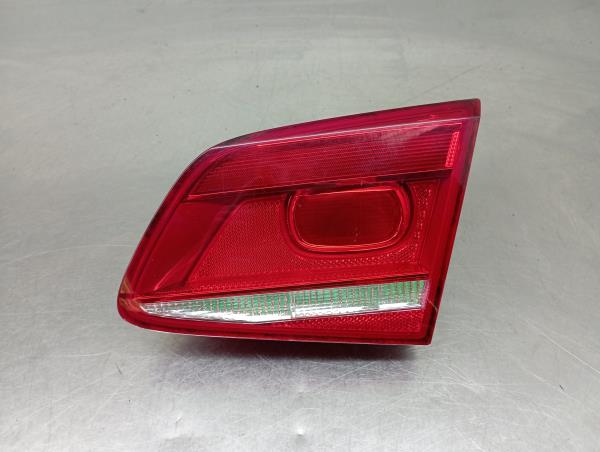 Fanale Destro Baule VOLKSWAGEN Passat (362)