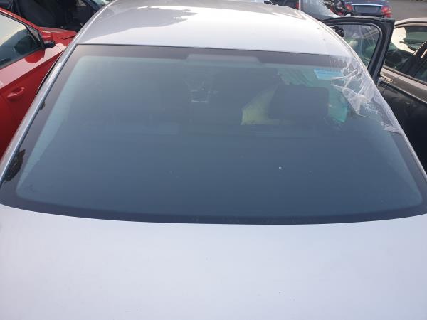 Vitre arrière VOLKSWAGEN Passat (362)