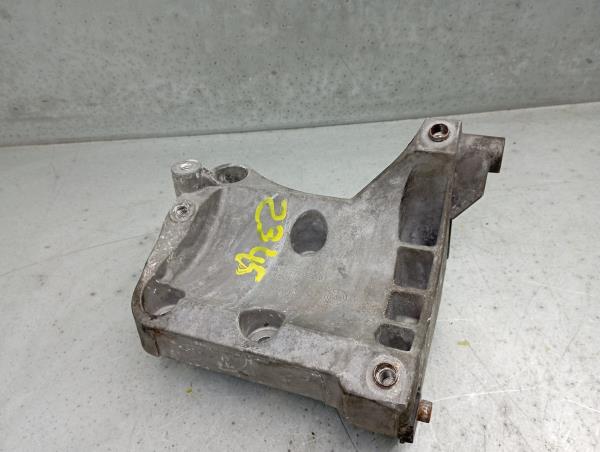 Alternator bracket BMW 3 Touring (E91)