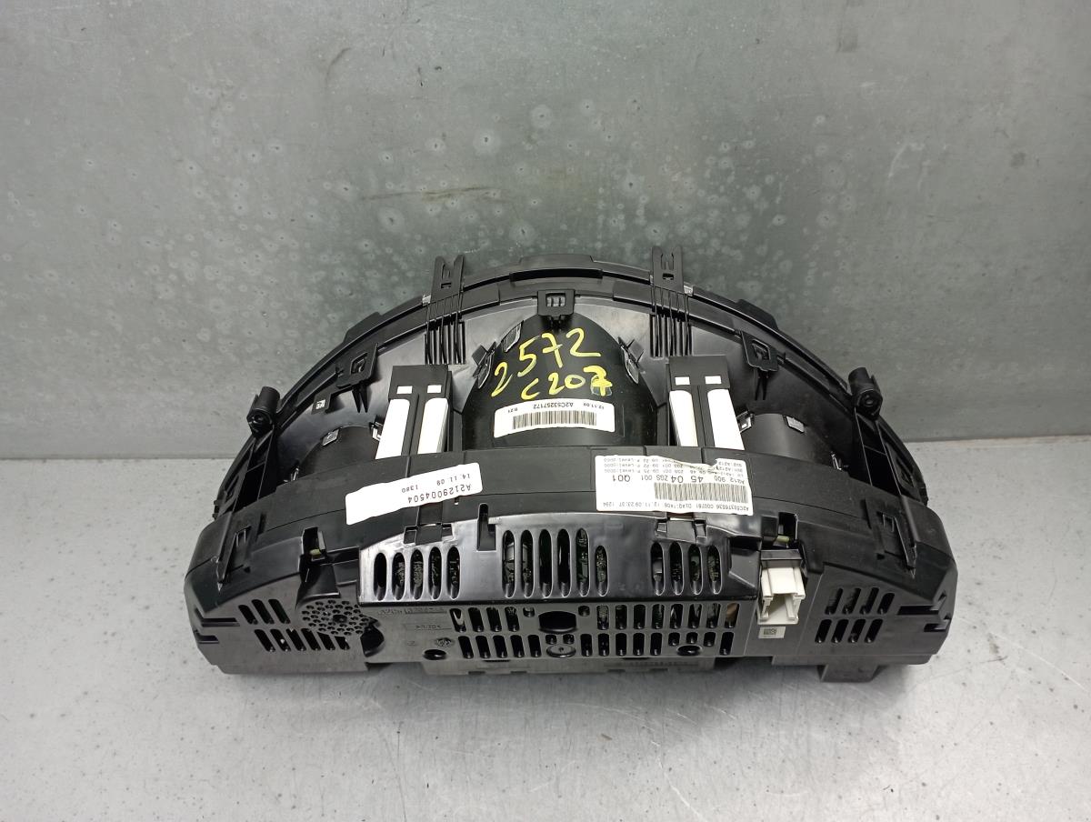 Quadrante / painel de instrumentos MERCEDES-BENZ Classe E Coupé (C207) Imagem-2