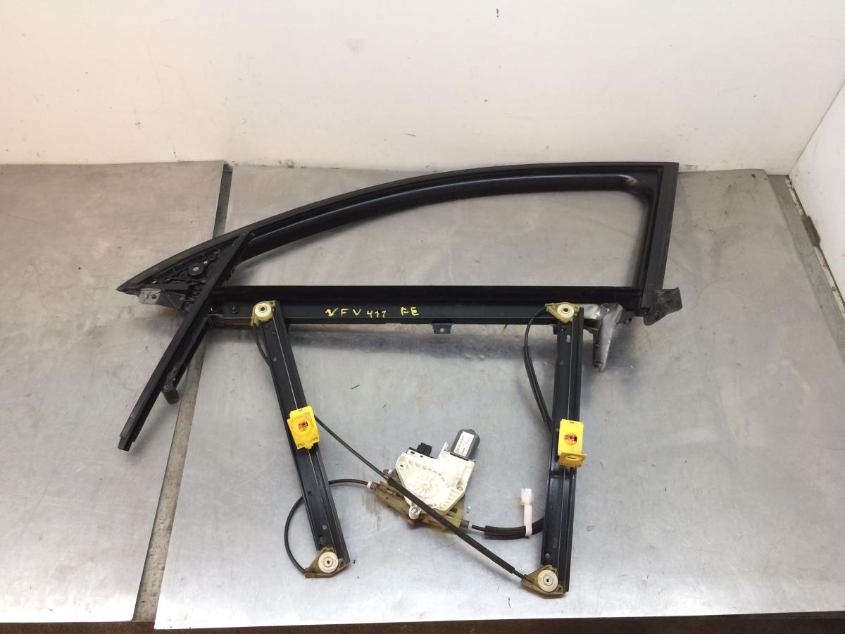 Elevador vidros frente esquerdo AUDI A6 Avant (4F5, C6)